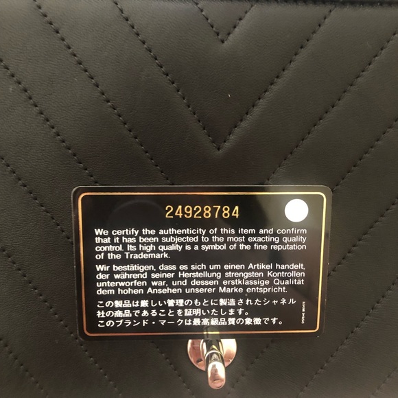 Chanel Wars Clutch Bag🖤🌟 - Picture 6 of 8